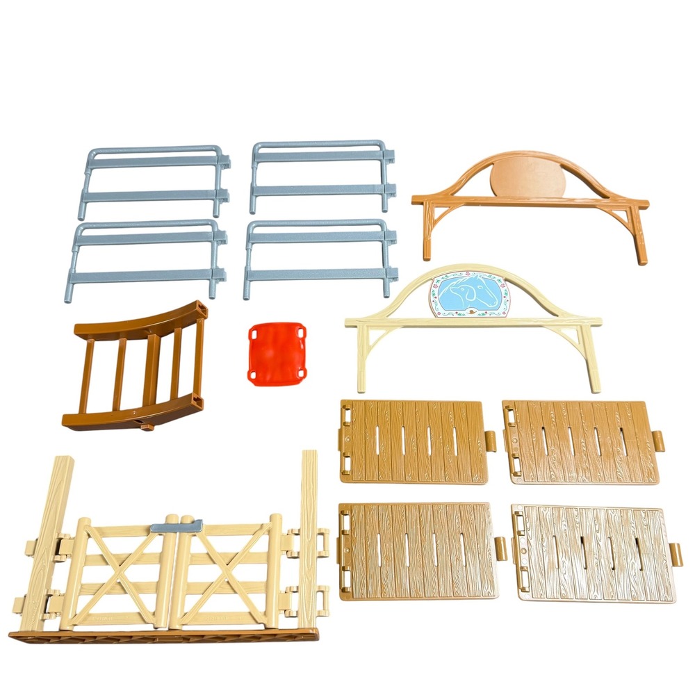 Schleich Horse Club Replacement Parts Lot Fencing Gates Stable Accessories 42434